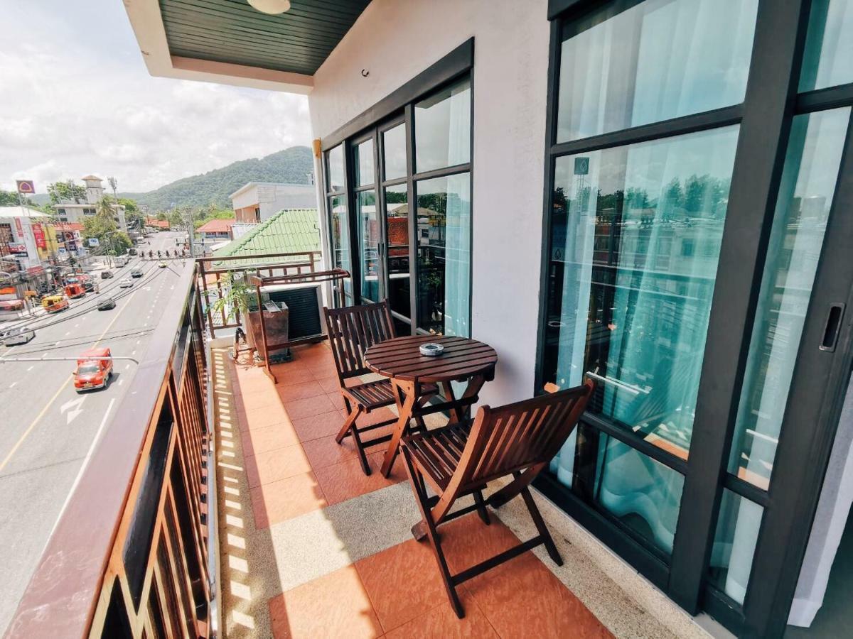 Enjoy'S Beach House & Cafe' Ban Karon Ngoại thất bức ảnh