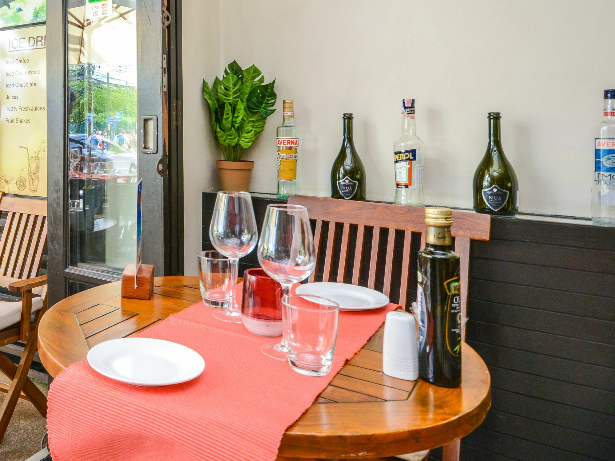 Enjoy'S Beach House & Cafe' Ban Karon Ngoại thất bức ảnh