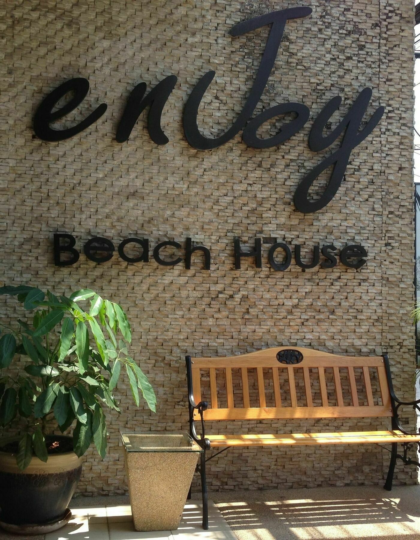 Enjoy'S Beach House & Cafe' Ban Karon Ngoại thất bức ảnh