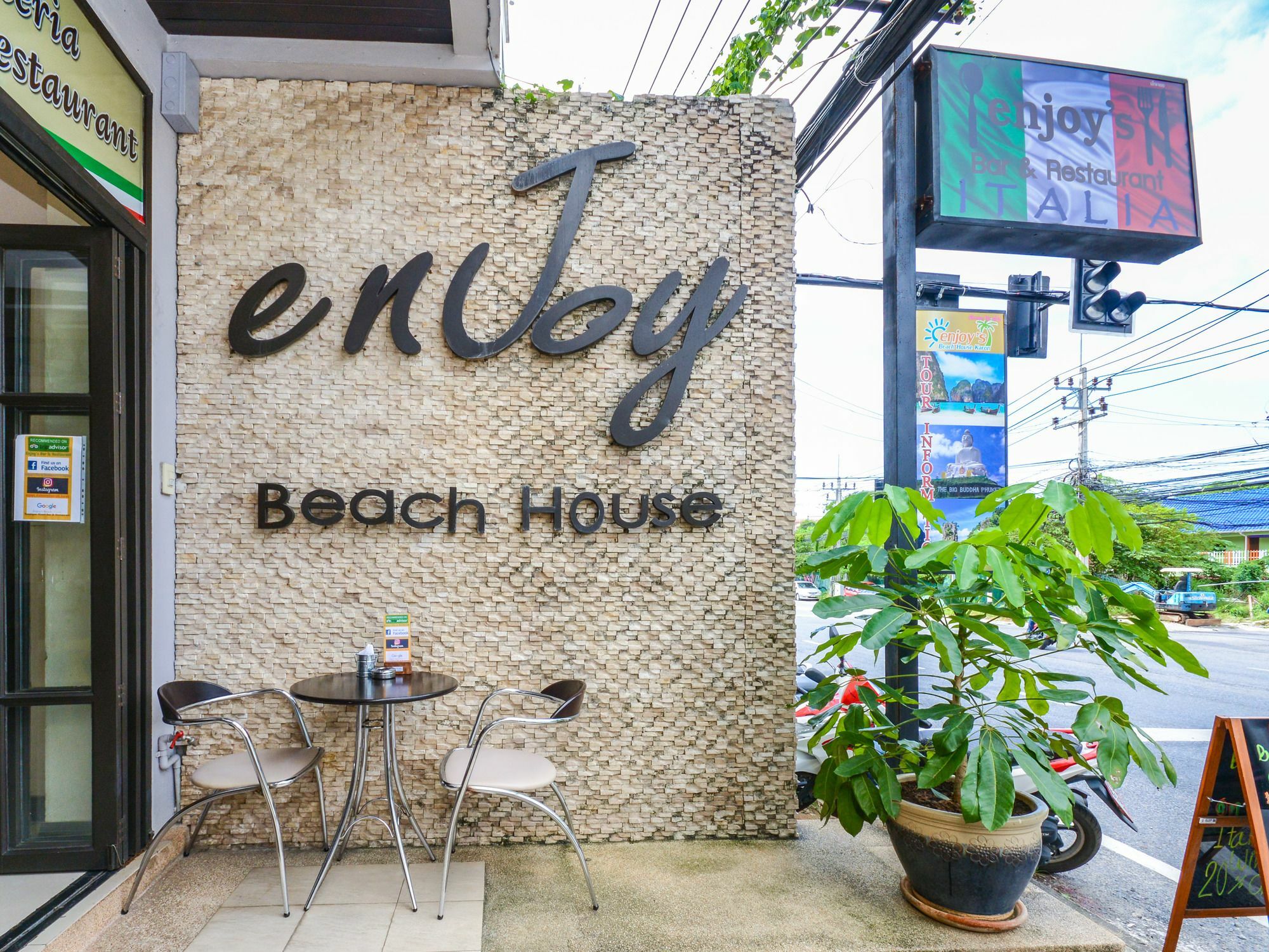 Enjoy'S Beach House & Cafe' Ban Karon Ngoại thất bức ảnh