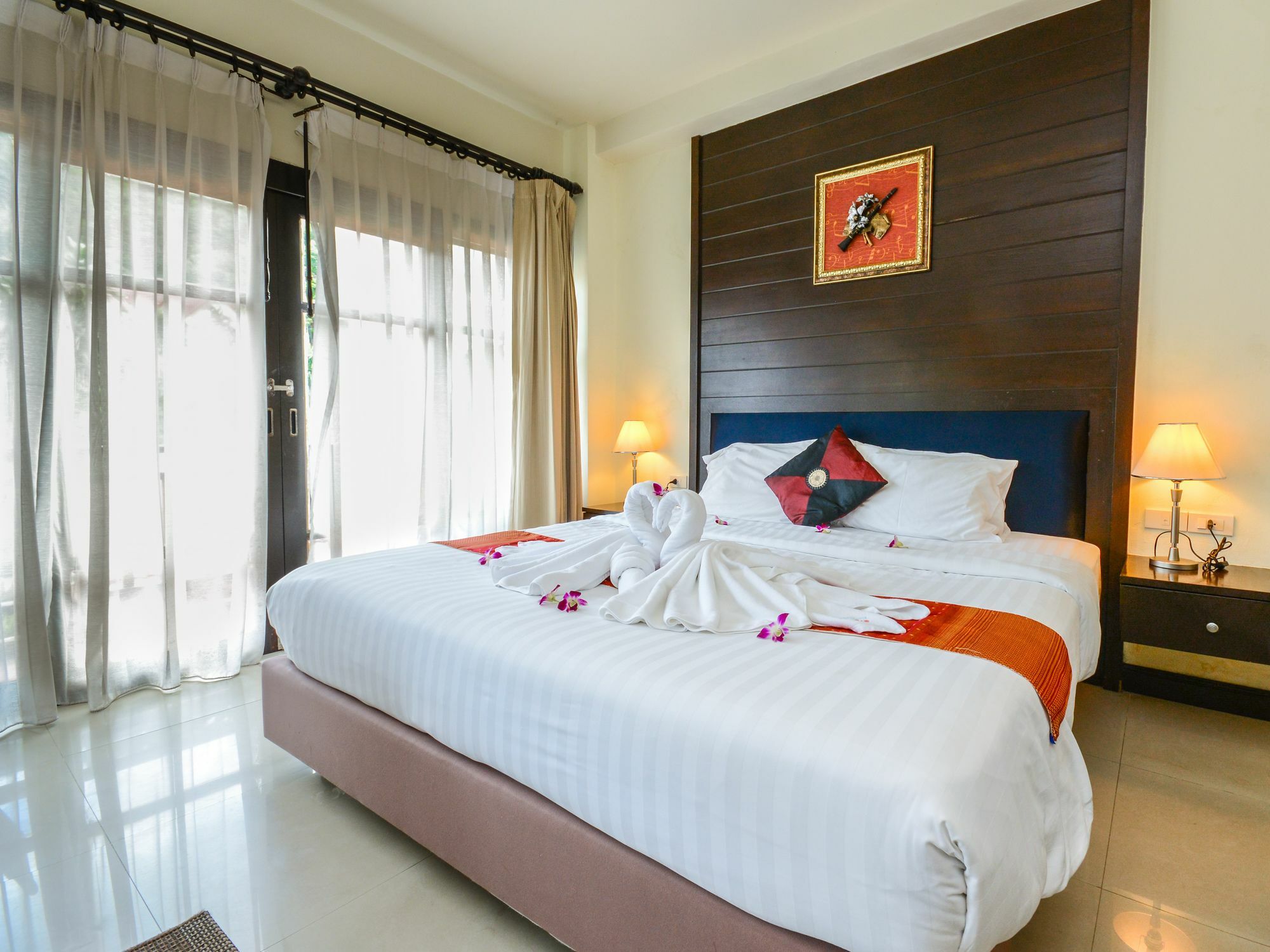Enjoy'S Beach House & Cafe' Ban Karon Ngoại thất bức ảnh